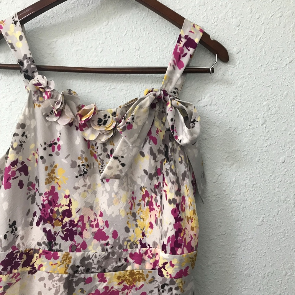 ⭐️LAST CHANCE⭐️ LOFT Floral Dress